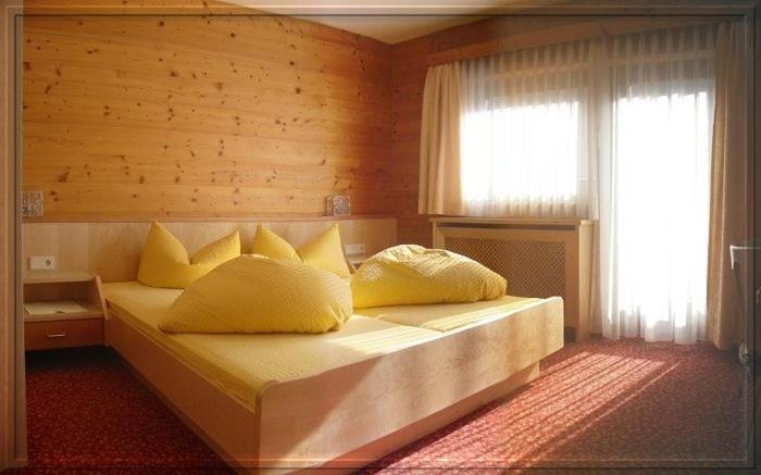 Pension Kristall Neustift im Stubaital Bagian luar foto