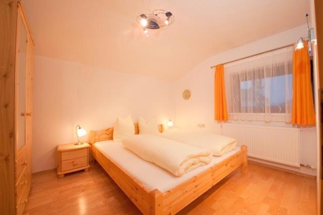 Pension Kristall Neustift im Stubaital Ruang foto